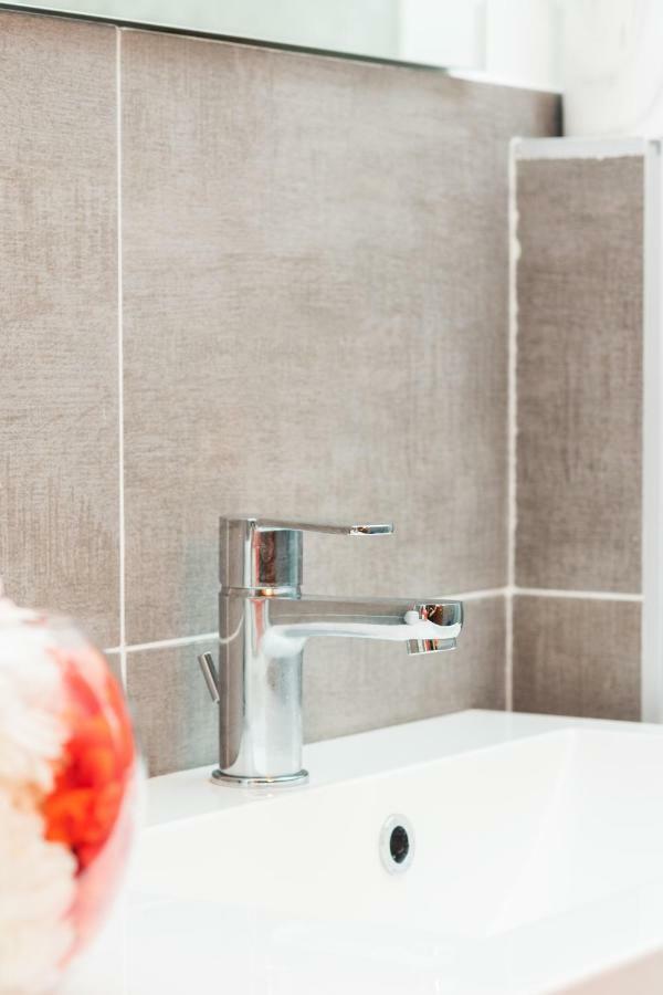 Milano Apartment Ana Ngoại thất bức ảnh