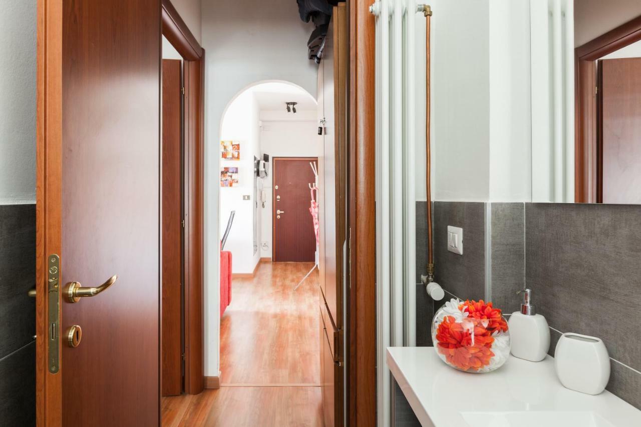 Milano Apartment Ana Ngoại thất bức ảnh